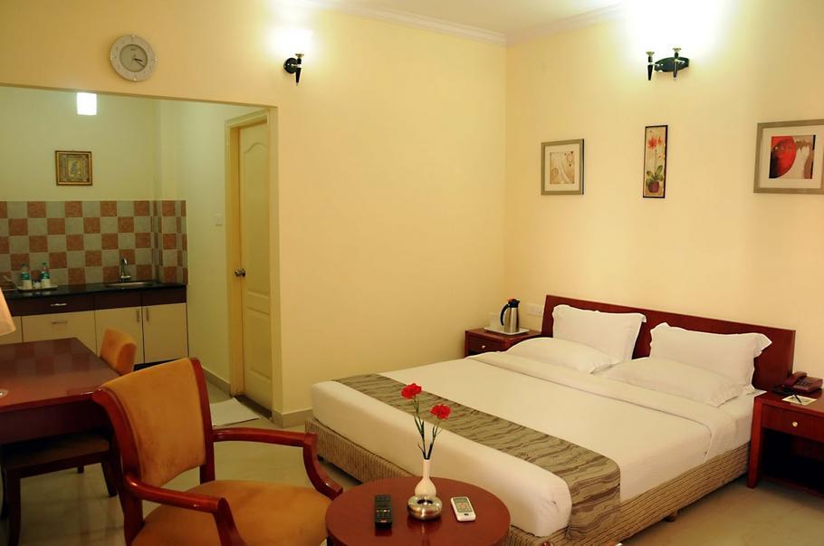 Ivory Inn Bengaluru Pokój zdjęcie